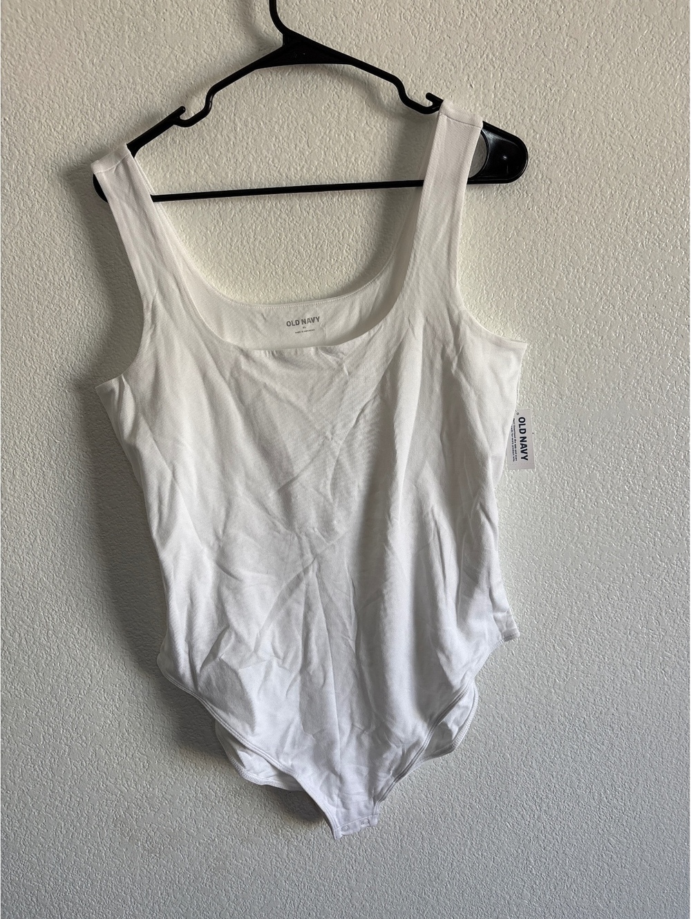 Old Navy Women's White Sleeveless Bodysuit, Size XL, New with Tags